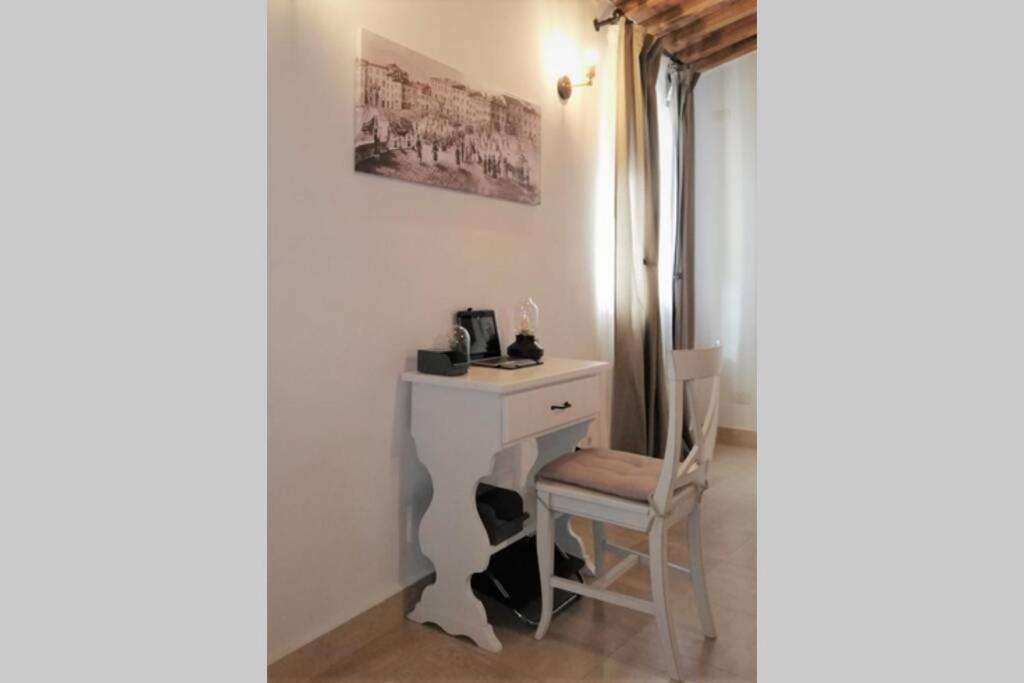 La Piazza - Appartamento Con Vista Sinalunga Kültér fotó